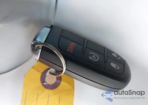 2016 Dodge Journey R/T из США, поврежденный, VIN 3C4PDDEG4GT168527